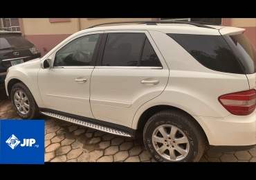 Mercedes Benz 4matic ML350
